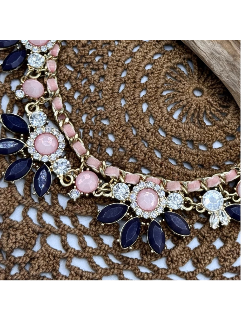 Liz Claiborne Rhinestone Renaissance Baroque Style Necklace 14”,3” - Picture 3 of 8